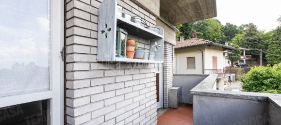 Apartamento de 3 dormitorios en Oggiono, Italy No. 235226 19