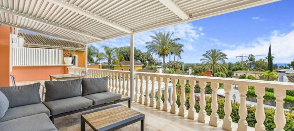 4 bedrooms Villa in Marbella, Spain No. 154142 8