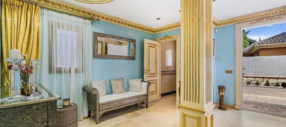 4 bedrooms Villa in Marbella, Spain No. 154142 23