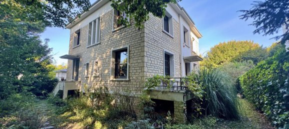 6 bedrooms House in Sceaux, France No. 317326 18