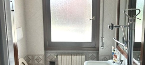 4-Zimmer Wohnung in Muggiò, Italy, Nr. 288243 40