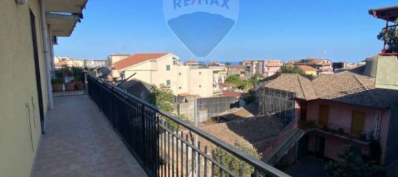3 bedrooms Apartment in Aci Sant'Antonio, Italy No. 274525 2