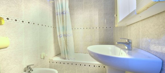 4 bedrooms Townhouse in Velez-Malaga, Spain No. 237983 8