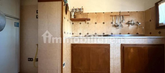 2 Schlafzimmer Villa in Terracina, Italy, Nr. 143689 6