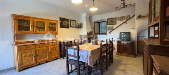 2 Schlafzimmer Villa in Terracina, Italy, Nr. 143689 4