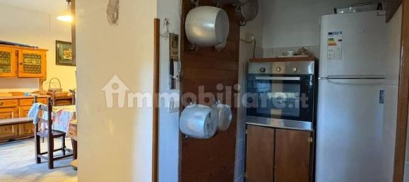 2 Schlafzimmer Villa in Terracina, Italy, Nr. 143689 9