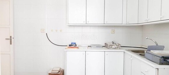 3 bedrooms Apartment in Granada, Spain No. 136082 26