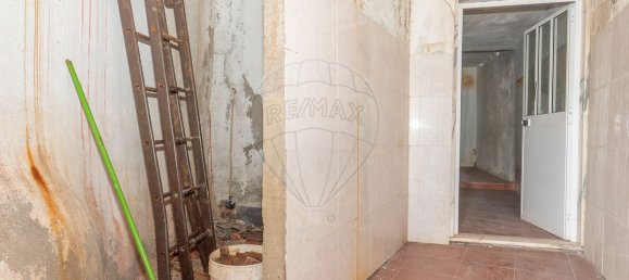 4 bedrooms House in Granja, Portugal No. 180001 14