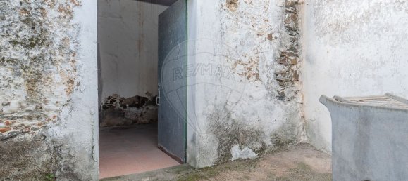 4 bedrooms House in Granja, Portugal No. 180001 17