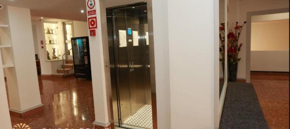  Hotel in Barcelona, Spain No. 327 13