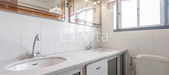 5 bedrooms House in Cascais, Portugal No. 119229 17