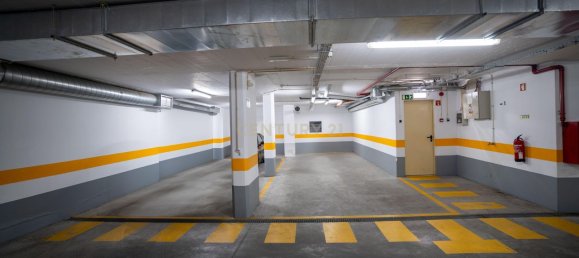 2 bedrooms Apartment in Lisbon, Portugal No. 140277 15