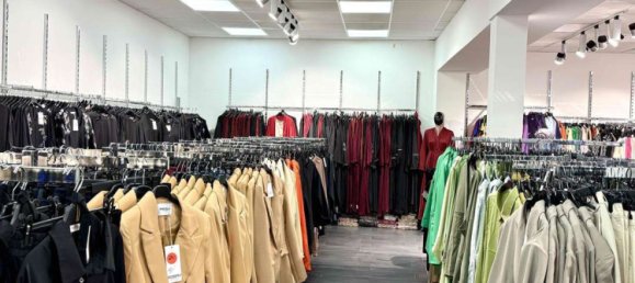 20 rooms Building in Dusseldorf, Germany No. 228827 8