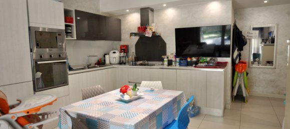 Apartamento de 2 dormitorios en Grottammare, Italy No. 324950 5