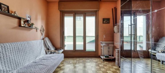 3-salle Appartement à Sordio, Italy No. 37245 13