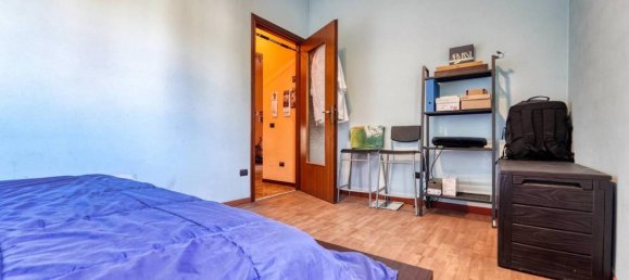 3-salle Appartement à Sordio, Italy No. 37245 11