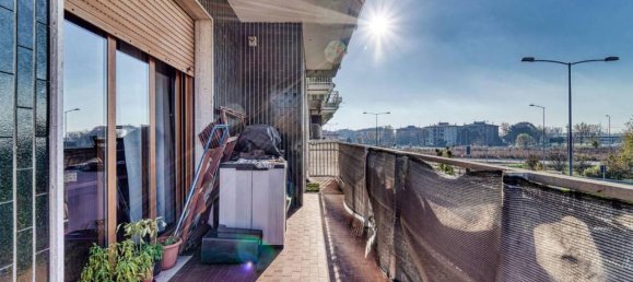 3-salle Appartement à Sordio, Italy No. 37245 19