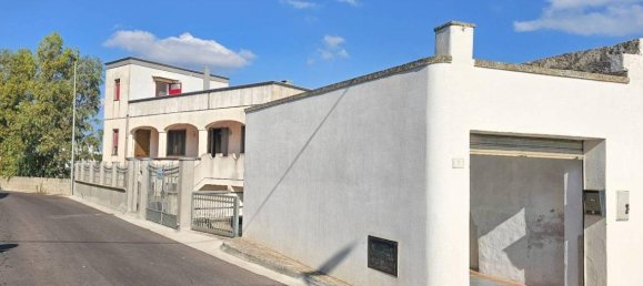 5 rooms House in Diso, Italy No. 34060 3