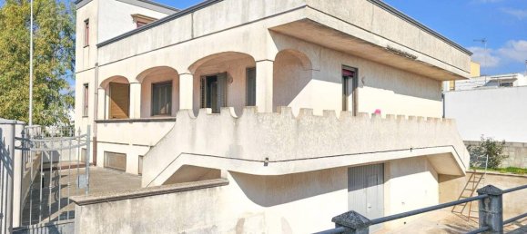 5 rooms House in Diso, Italy No. 34060 6