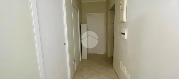 2 bedrooms Apartment in Naples, Italy No. 33992 9