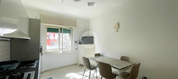 2 bedrooms Apartment in Naples, Italy No. 33992 24