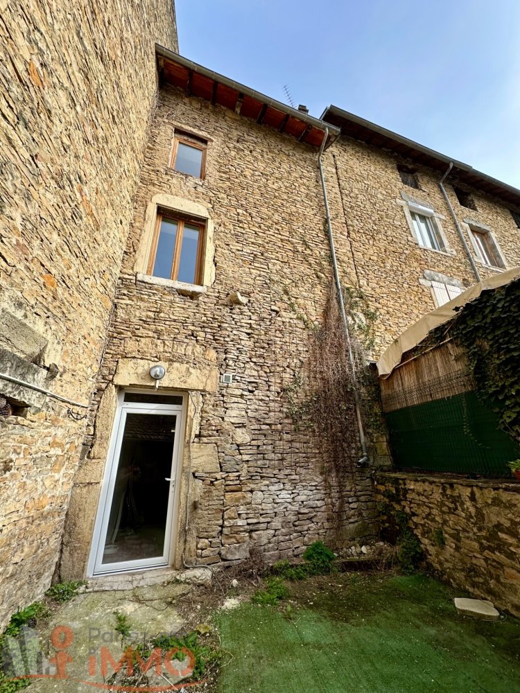 4 Schlafzimmer Stadthaus in Cremieu, France, Nr. 269733