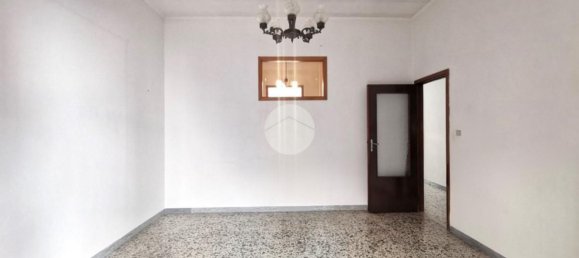 3غرفة منزل في Lucera, Italy رقم 141911 10