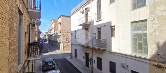 3غرفة منزل في Lucera, Italy رقم 141911 11