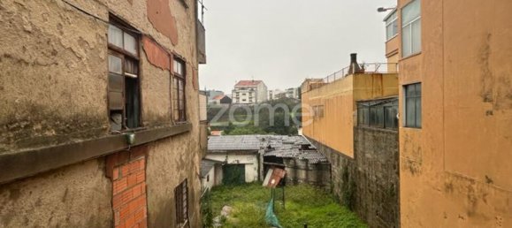 9 bedrooms Building in Porto, Portugal No. 14240 8