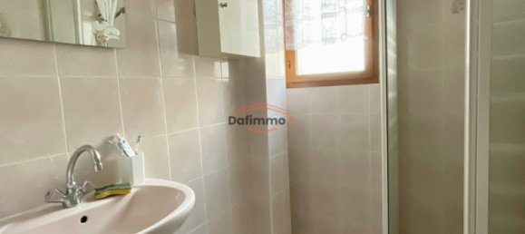 4 bedrooms Villa in Cauffry, France No. 43065 7