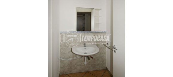 3-Zimmer Wohnung in Rho, Italy, Nr. 5870 10