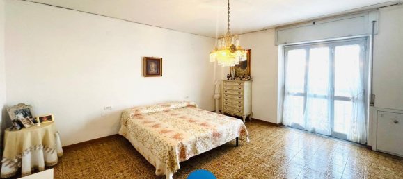 3 bedrooms Apartment in Casoria, Italy No. 10859 10