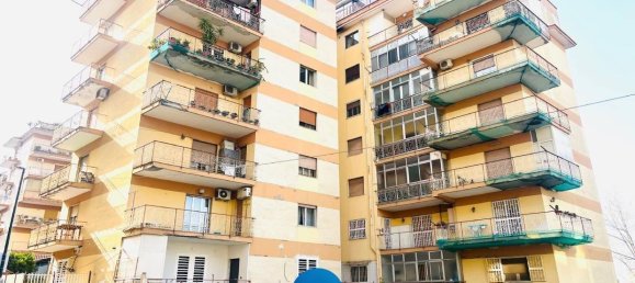 3 bedrooms Apartment in Casoria, Italy No. 10859 2