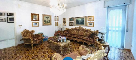 3 bedrooms Apartment in Casoria, Italy No. 10859 5