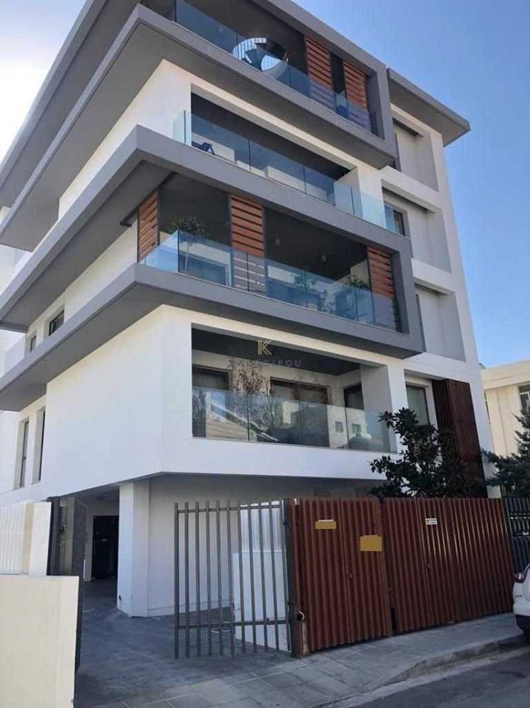 3 bedrooms Penthouse in Larnaca, Cyprus No. 7809