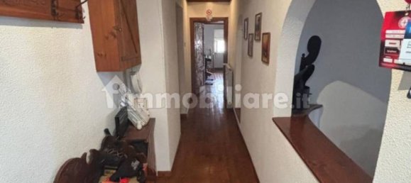 Apartamento de 2 dormitorios en Trieste, Italy No. 327191 3