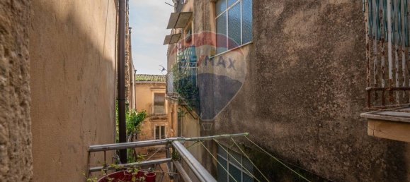 1 Schlafzimmer Haus in Caltagirone, Italy, Nr. 123802 10