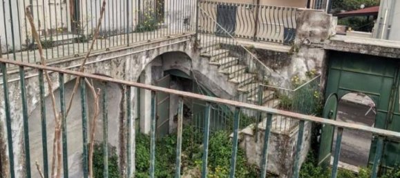 Casa de 8 habitaciónes en Gravina di Catania, Italy No. 163762 12