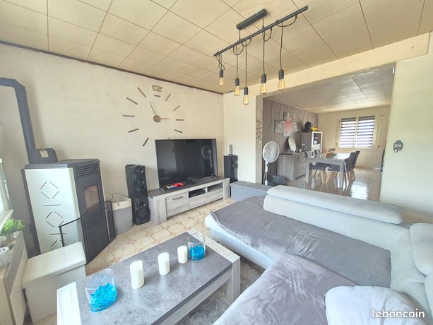 4 bedrooms House in Brebieres, France No. 312433