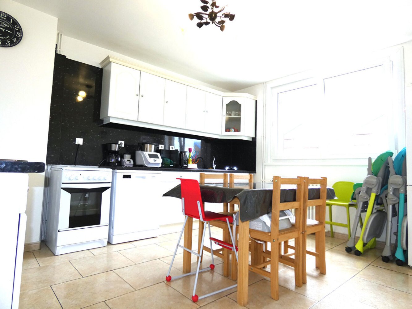 3 غرف نوم تاون هاوس في Quievrechain, France رقم 268425