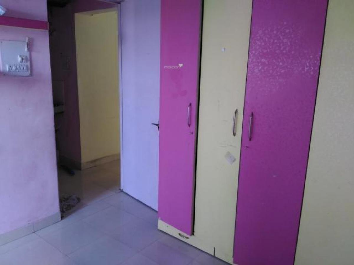 Estúdio em Pune, India N.º 22358