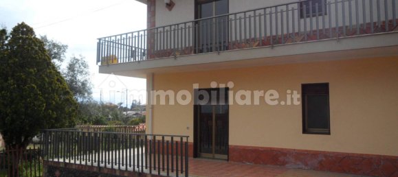 Apartamento de 5 habitaciónes en Pedara, Italy No. 131207 3