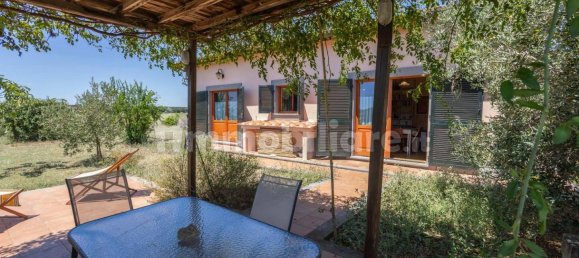 5 Schlafzimmer Villa in Tarquinia, Italy, Nr. 300609 20