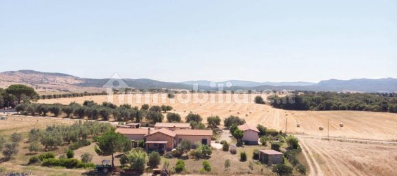 5 Schlafzimmer Villa in Tarquinia, Italy, Nr. 300609 34