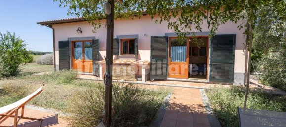 5 Schlafzimmer Villa in Tarquinia, Italy, Nr. 300609 26