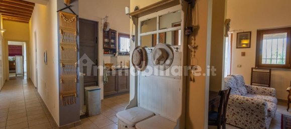 5 Schlafzimmer Villa in Tarquinia, Italy, Nr. 300609 43
