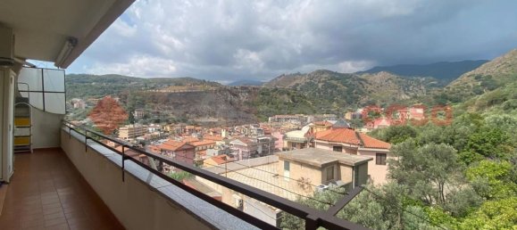3 bedrooms Apartment in Messina, Italy No. 333037 22