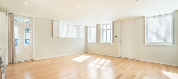 3 bedrooms Apartment in Porto, Portugal No. 106216 7