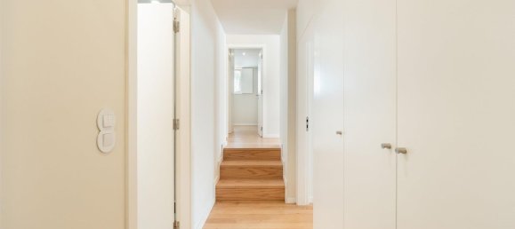 3 bedrooms Apartment in Porto, Portugal No. 106216 11