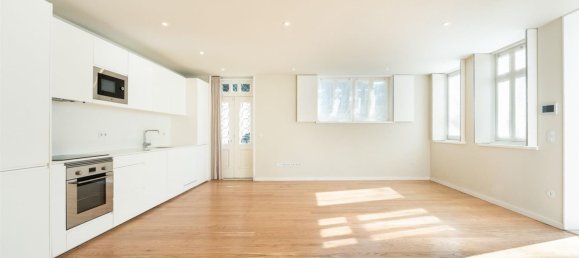 3 bedrooms Apartment in Porto, Portugal No. 106216 6